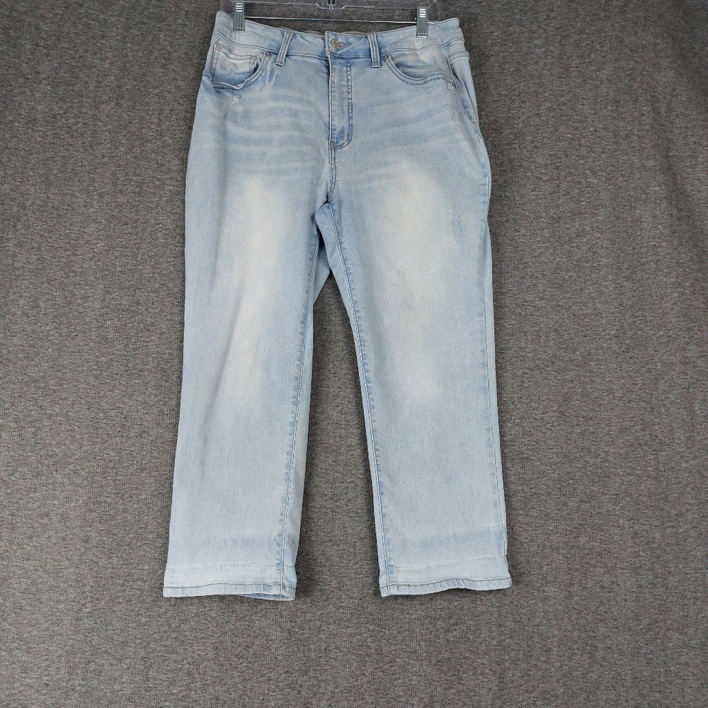 TIME AND TRU JEANS BLUE LIGHT WASH HIGH RISE CROP STRAIGHT LEG DENIM PANTS SZ 12